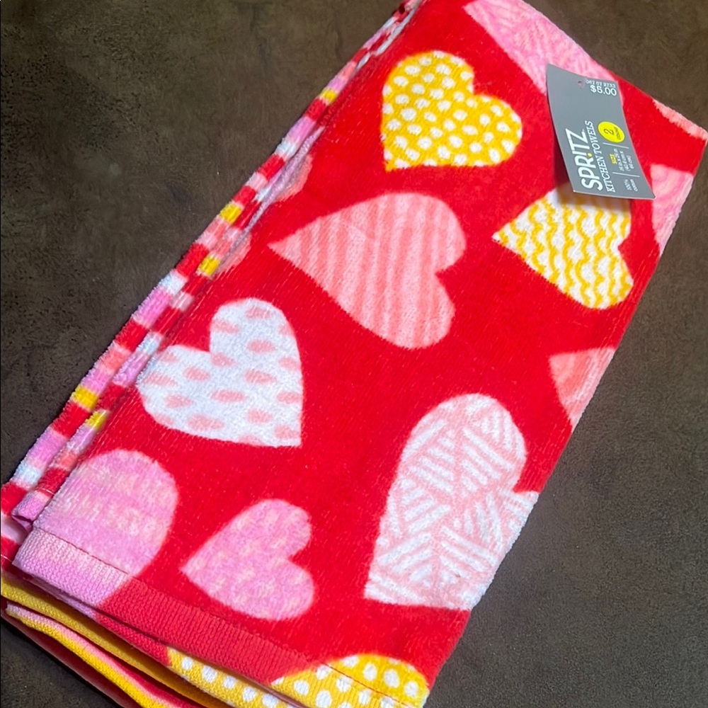 NWT Spritz Set of 2 Red, Yellow, White and Pink Heart and Striped Kitchen Towels